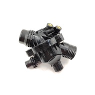 CJ7F 11537549476 Thermostat พร้อมที่อยู่อาศัยสำหรับ Bmw E90 E60 E65 E83 X3 E85 Z4 X1 E87 E82 E93 E92