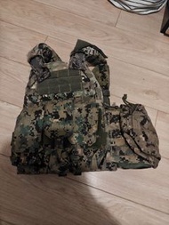 Emerson LBT6094A Style Tactical Vest + Plates & Pouches