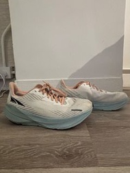 Brooks Altra Running Shoes - Women's Size 9.5