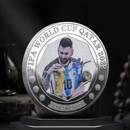 Bộ Đồng Xu Kỷ Niệm World Cup Bóng Đá 2023 QatáR Cristiano Ronaldo Và Lionel Messi Quà Tặng Cho Người