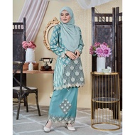 Baju Kurung Moden Sulam Batik - Embun Turquoise Green