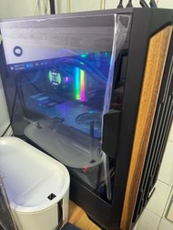 二手 電腦 RTX 5080 / AMD 9800X3D