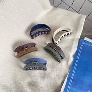 Korean half-circle hair clip