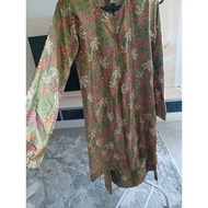 Preloved baju kurung satin Calice