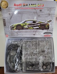 Audi R8 LMS GT3 Europe IMOLA 2022 HOBBY NuNu 1/24 plastic model kit PN24044