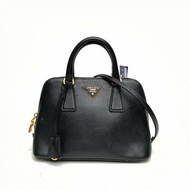 PRADA tophandle貝殼包小號黑色牛皮肩背包
