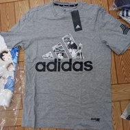 足球小將x adidas Tee一堆