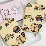 Mirror sticker gathers bears wearing warm yellow background Convenient mirror