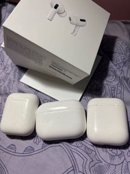 Apple Airpods 充電盒