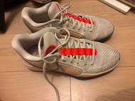Nike Sabrina 1 us9