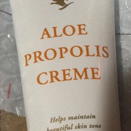 Forever Permanent Aloe Propolis Cream x2, Vera Gel x3, Moisturizing X1