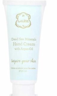 包郵  Laline Deadsea mini handcream 迷你護手霜 30g 1 枝;  數量有限; 換完即止❣️❣️