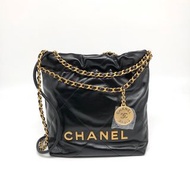 Chanel 22 tote mini black