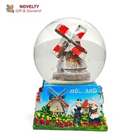 Souvenir Snow globe Venezia Italy Holland Greece Bermuda Dubai Charleston Malaysia