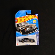 Hot Wheels bmw 635 CSi - Black