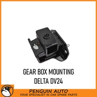 DAIHATSU DELTA DV24 GEAR BOX MOUNTING 12371-87305