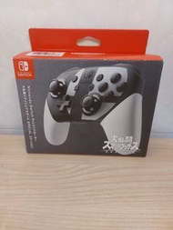 【Nintendo 任天堂】二手 NS Switch 正版 原廠 PRO 手把 控制器 盒裝完整 搖桿 明星大亂鬥 台灣公司貨 手柄 Handle, remote control, rocker