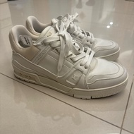 LV Trainer 白 6號