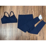 Athleta VNXK workout clothes size S