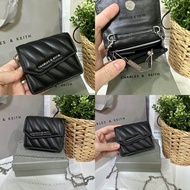 กระเป๋าสตางค์ใบสั้น ck ใบเล็ก มีสายยาว ตะมุตะมิ  Size: 4 นิ้ว  อุปกรณ์ : กล่อง  ป้ายแท็ก การ์ด ถุงผ้