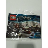 Lego Harry Potter Hermione's Study Desk 30392