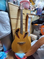 🍁Ovation Celebrity CC48 guitar with gig bag,  Ovation 圓背木吉他