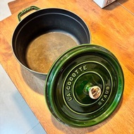 Staub 26cm 鑄鐵鍋