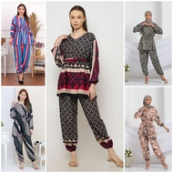 Saving package one set jogger 94,000 get 2 pcs one set long sleeves by.banez ECER/GRosir SE-INDONESI