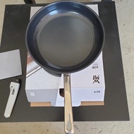 Wmf Size 28cm pan imported from Germany