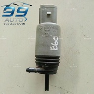 BMW E60/E90 WIPER TANK MOTOR USED