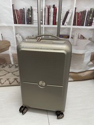 最輕的金色20吋delsey旅行箱行李箱 Super light 20 inch Delsey lugguage  2.1kg only