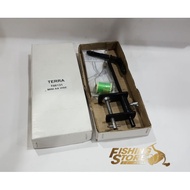 JIG ASSIST HOOK VISE - USED