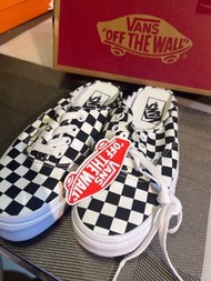 Vans 拖鞋 mule (35-38）