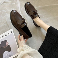 รองเท้าผู้หญิงใหม่สไตล์อังกฤษย้อนยุคสแควร์ Toe หนาแบนรองเท้าหนังขนาดเล็กผู้หญิง