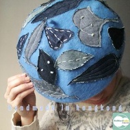 牛仔貼布手工繡花羊毛貝雷帽 香港設計製造手作 Wool Beret with Denim Applique and Hand Embroidery sky blue