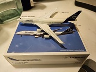 飛機模型，德航新色747-400    1:500