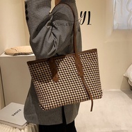 FIONA WOMEN'S SHOULDER AND SLING BAG