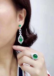 （詢價）18K gold Natural emerald diamond earring
