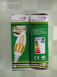 全新 5W LED 胆2個