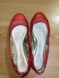 coach粉色鞋子 鞋碼23.5 （偏小）