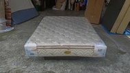 【安鑫】~近全新!德國頂級手工床墊品牌!德瑞克 Derek5尺標準雙人【5X6.2尺】獨立筒彈簧床墊~【A392】