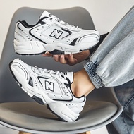 【Official】 New BoonlrrNew Balance รองเท้าผู้หญิง nb452 รองเท้าพ่อผู้ชายรองเท้ากีฬา iu วรรคเดียวกัน 608 44 White and black
