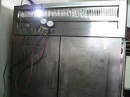 專業維修 到府現場維修  現場灌冷媒 (一年保固) 營業用 4尺凍庫 冷凍設備  換壓縮機  (全新或中古)