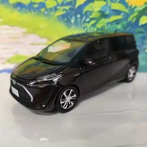Flawed Die-Cast 1:30 Scale Sienta Mpv Simulation Alloy Static Car Model Children's Adult Hobby Colle