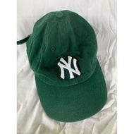 New era '47 Brand Green New York Yankees Clean Up Dad Hat Adjustable Cap - Pre loved