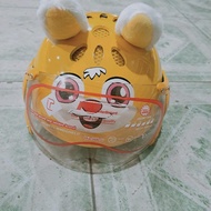 Mũ bảo hiểm bé trai bé gái từ 3 đến 8 tuổi hình Doraemon thỏ ếch tai gấu cao cấp có kính ( vòng đầu 