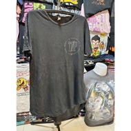 B00041 Chest 44 Length 29"/Twentyone pilot Second-Hand T-Shirt Vintage Brand Cartoon Band Fun Patter