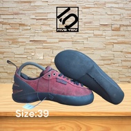 Five ten climbing shoes size 39 climbing shoes