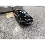 [Ready Stock 1] 1/18 Xiaoguang Original Factory Lincoln City Town Car Model Black, Almost Brand New,