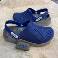 รอง Crocs LiteRide Clog ราคาถูก สีขายดี